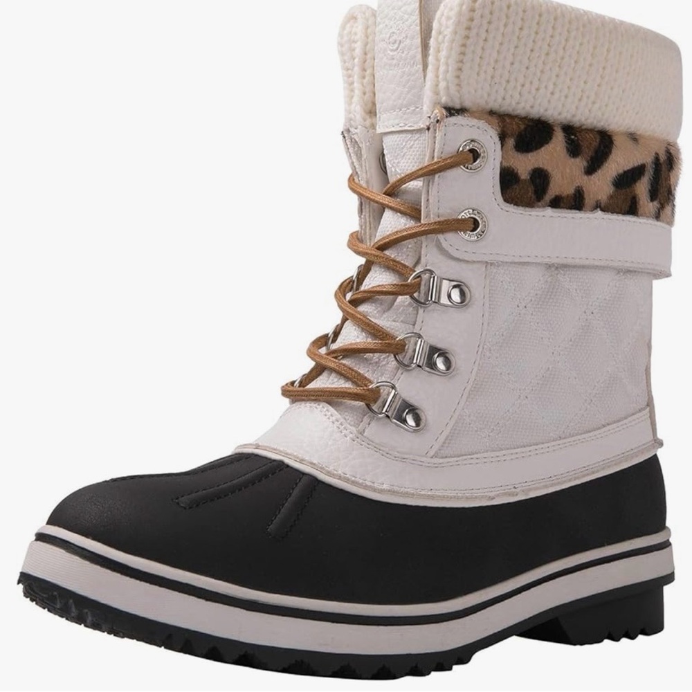 Global Win Black and Cream Winter Boots with Leopard Accent
